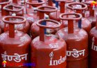Non-subsidised cooking gas price cut by a record Rs 162.50 per cylinder