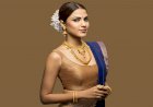 Sushant Singh father files FIR against Rhea Chakraborty in Patna