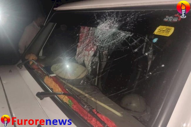 4 cops injured in mob attack while enforcing lockdown in Lakhimpur