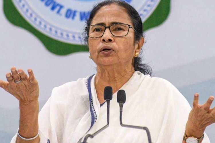 ‘Will put coronavirus in lockdown and hold Durga puja’ -  Mamata Banerjee
